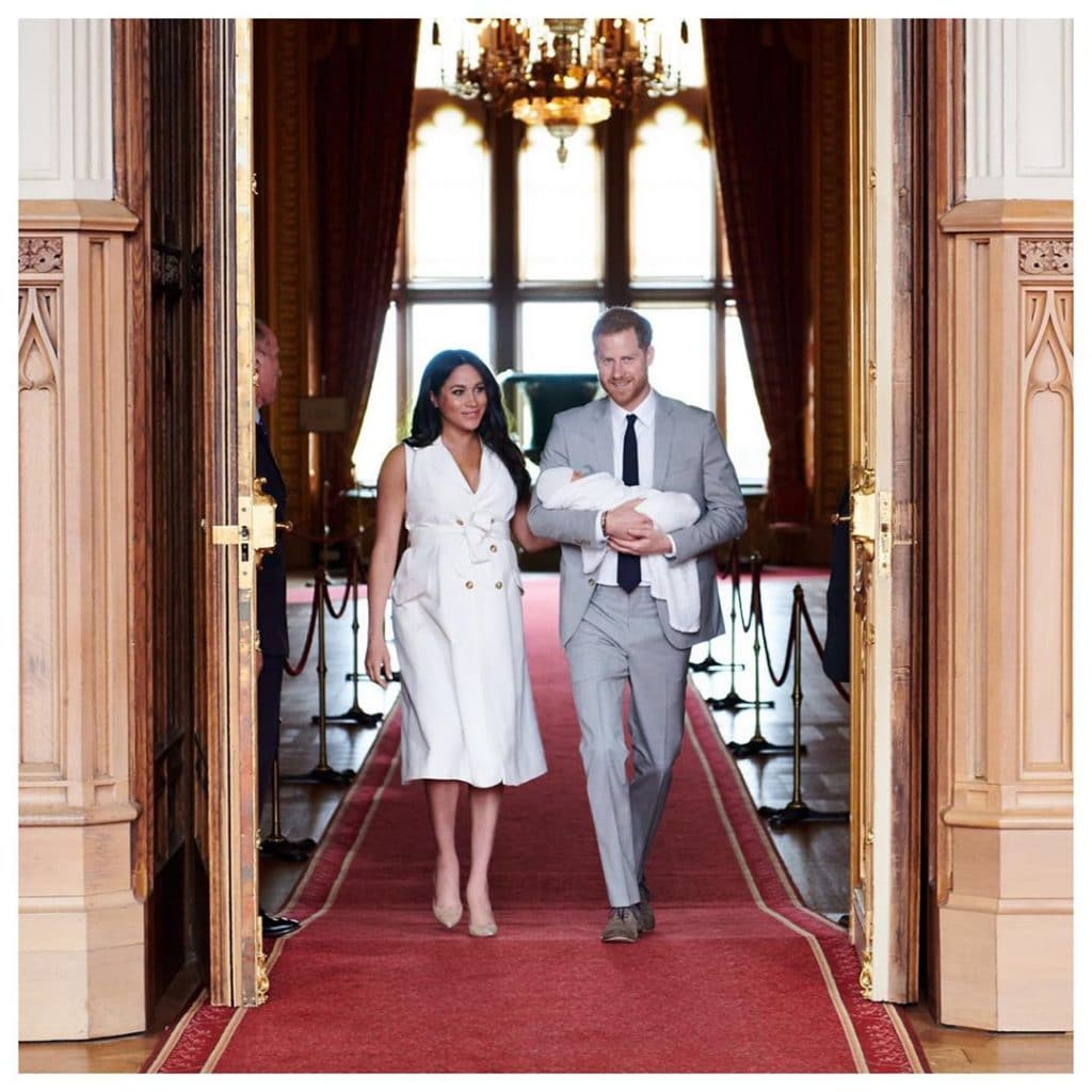 Prince Harry and Meghan Markle (Duke of Sussex and Duchess of Sussex) Proudly Present Baby Archie To The World 1 Harry200
